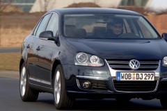 Volkswagen Jetta 2005 foto attēls 7