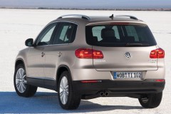 Volkswagen Tiguan 2011 foto attēls 9