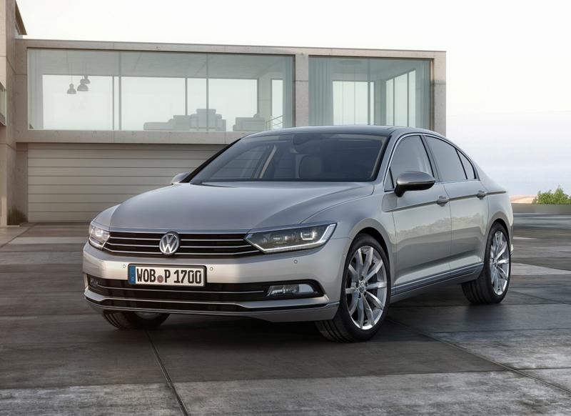 Volkswagen Passat 2014 foto attēls