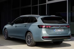 Volkswagen Passat 2023 universāla foto attēls 9
