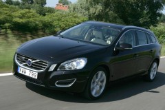 Volvo V60 2010 foto attēls 4