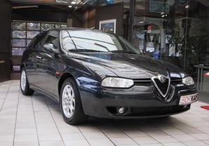 Alfa Romeo 156 2002 foto attēls