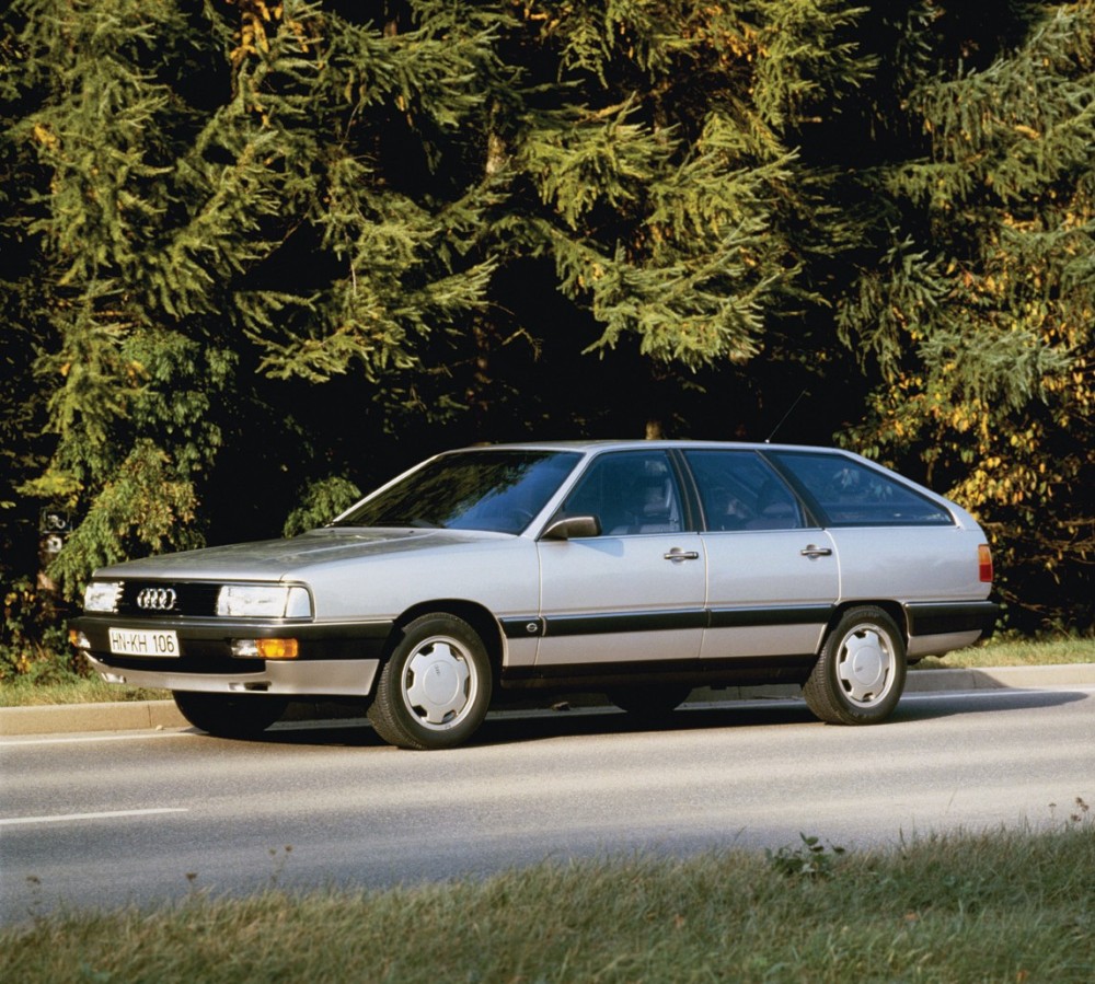 Audi 100 1988 foto attēls