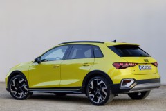 Audi A3 2024 Allstreet 8Y crossover photo image 4