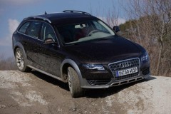 Audi A4 2009 Allroad familiar foto 10