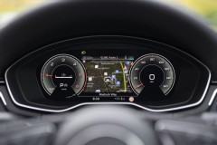 Audi A4 2019 Allroad universāla foto attēls 9