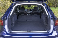 Audi A4 2019 Allroad universāla foto attēls 11