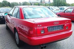 Audi A6 1994 sedana foto attēls 4