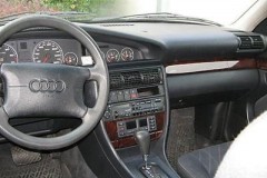 Audi A6 1994 sedana foto attēls 8