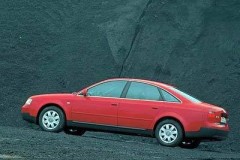 Audi A6 2001 sedana foto attēls 15
