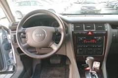 Audi A8 1999 photo image 8