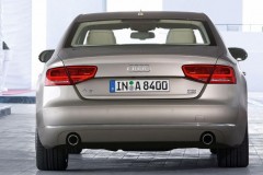 Audi A8 2010 foto attēls 2