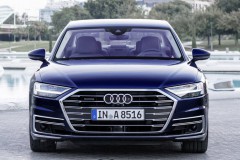 Audi A8 2017 foto attēls 10