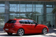 BMW 1 serie 2011 F20 hatchback foto 6