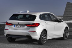 BMW 1 sērijas 2019 F40 hečbeka foto attēls 2