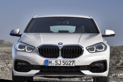 BMW 1 sērijas 2019 F40 hečbeka foto attēls 10