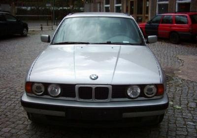 BMW 5 sērija 1992 foto attēls
