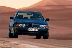 BMW 5 sērijas 1995 E39 sedana foto attēls 2