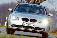 BMW 5 sērijas 2003 E60 sedana foto attēls 11