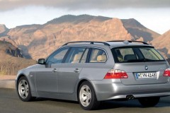 BMW 5 sērijas 2004 Touring E61 universāla foto attēls 15