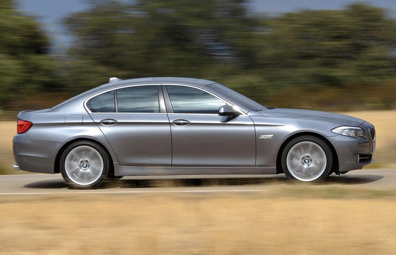 BMW 5 series 2010 F10 Sedan (2010 - 2013) reviews, technical data