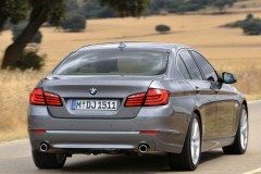 BMW 5 sērijas 2010 F10 sedana foto attēls 4