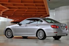 BMW 5 sērijas 2013 F10 sedana foto attēls 3