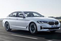 BMW 5 sērijas 2020 G30 sedana foto attēls 5
