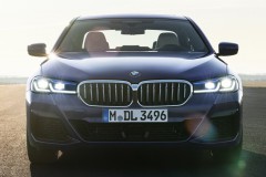 BMW 5 sērijas 2020 G30 sedana foto attēls 7