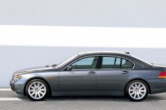 BMW 7 serie E65/E66 sedan foto 16