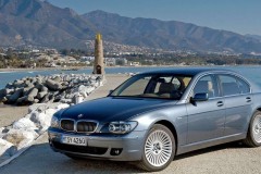 BMW 7 series 2005