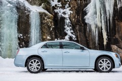 Chrysler 300C 2011 sedana foto attēls 1