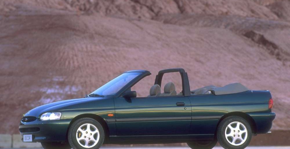 Ford Escort 1995 foto
