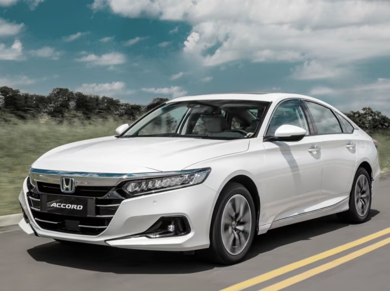 Honda Accord 2020 foto attēls