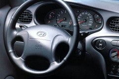 Hyundai Lantra 1999 universāla foto attēls 1