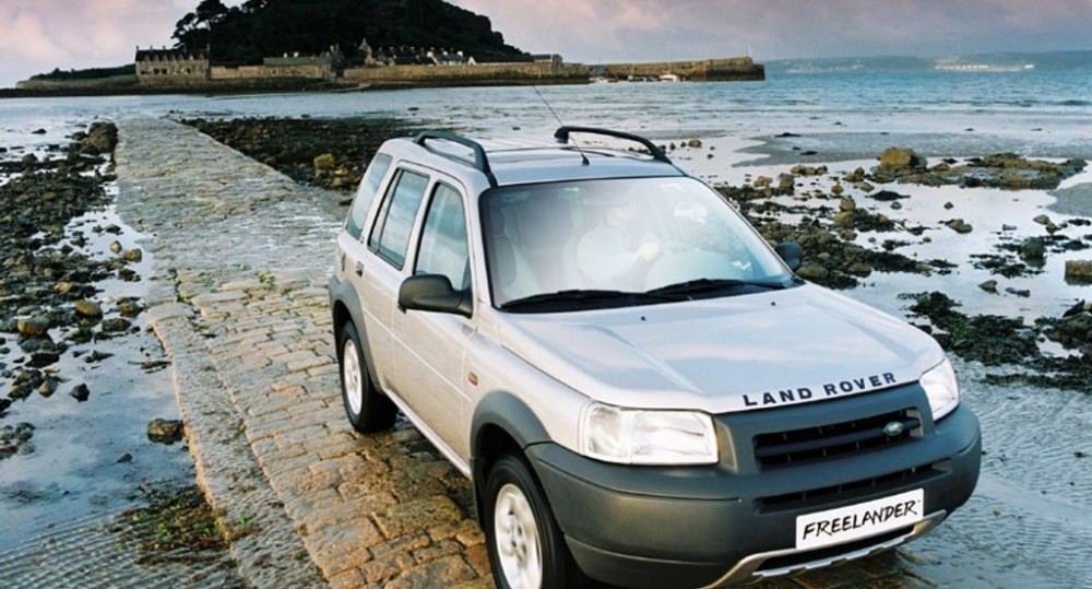 Verscheidenheid venijn vraag naar Land Rover Freelander Station Wagon 2.0 Td4 2002 - 2003 reviews, technical  data, prices