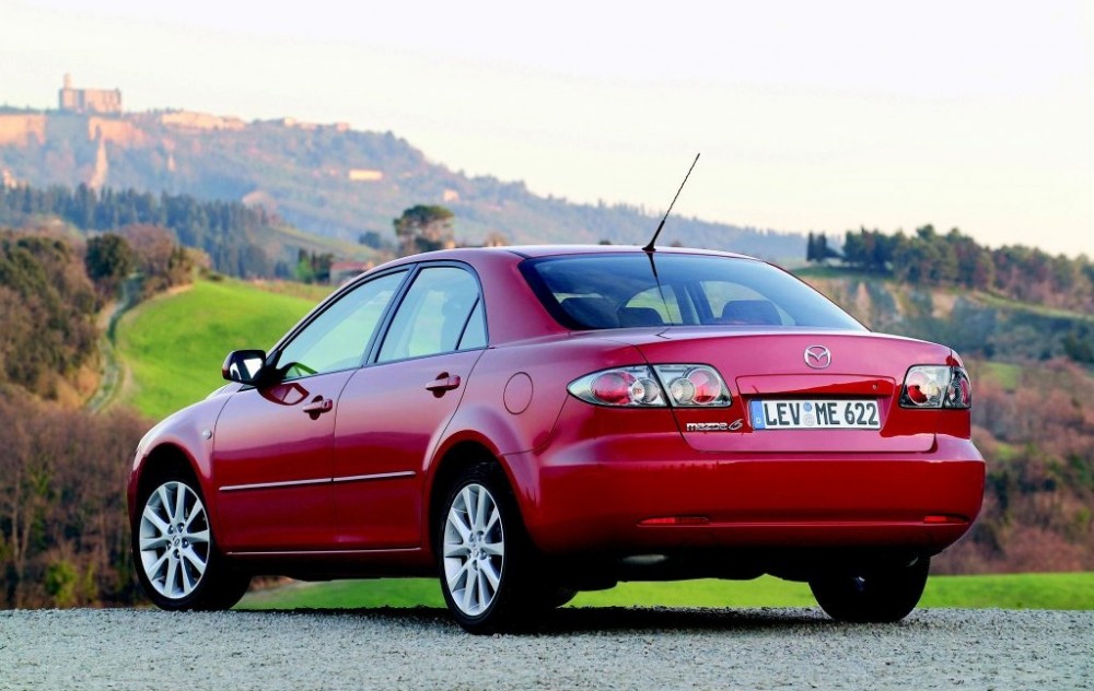  Mazda 6 2005 Sedan (2005, 2006, 2007) opiniones, datos técnicos, precios