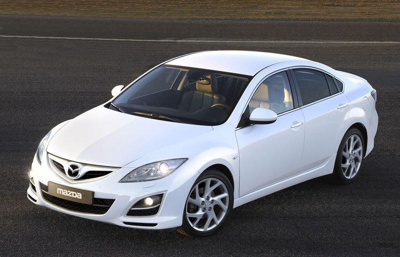 Mazda 6 Sedan 2010 - 2013 reviews, technical data, prices
