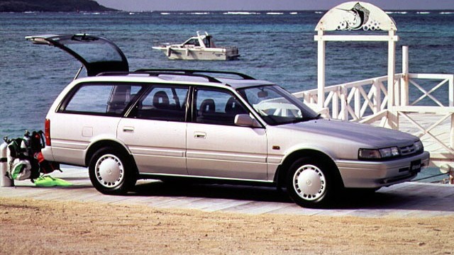  Mazda 626 1988 Familiar / familiar (1988 - 1992) opiniones, datos técnicos, precios