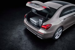 Mercedes A clase 2018 V177 sedan foto 6