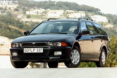 Mitsubishi Galant 1997 familiar foto 1