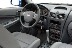 Nissan Almera 2006 sedana foto attēls 4