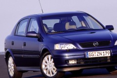 Opel Astra 1998 hečbeka foto attēls 1