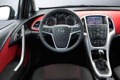 Opel Astra hatchback photo image 3