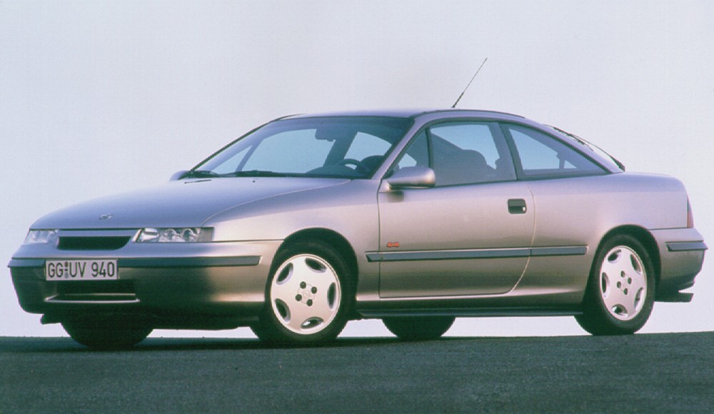 Opel Calibra 1990 foto attēls