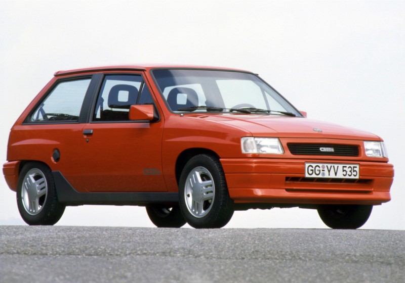  Opel Corsa 1990 (1990 - 1993) opiniones, datos técnicos, precios