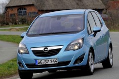Opel Meriva minivan photo image 1