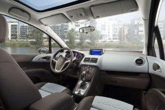 Opel Meriva minivan photo image 14