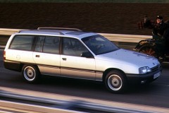 Opel Omega 1989 familiar foto 1