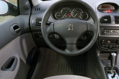 Peugeot 206 2002 hečbeka foto attēls 5